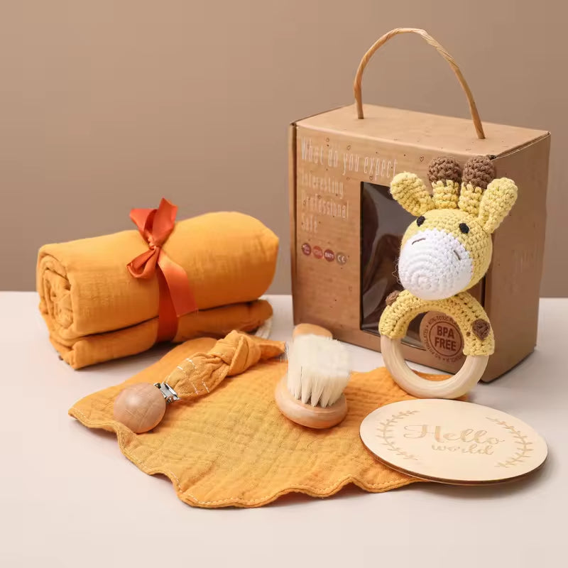 Customized Newborn Baby Wood Silicone Gift Box Crochet Rabbit Fox Elephant Baby Teething Rattle Toys