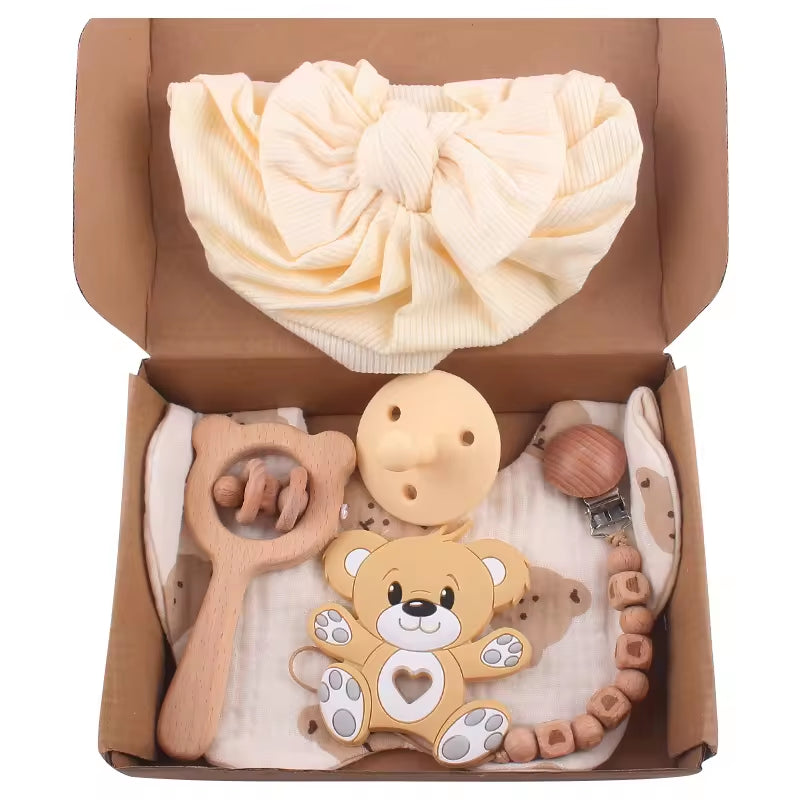 Customized Newborn Baby Wood Silicone Shower Gift Set Rattle Baby Bathing Teething Teether Gift Toy Set