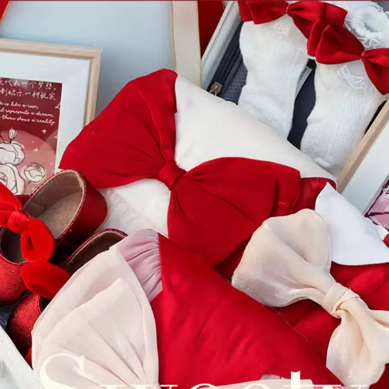 Newborn Baby Girl Festival Gift Gift Box Set Romper Sock Rattle Cute Babies Shower Clothing Set