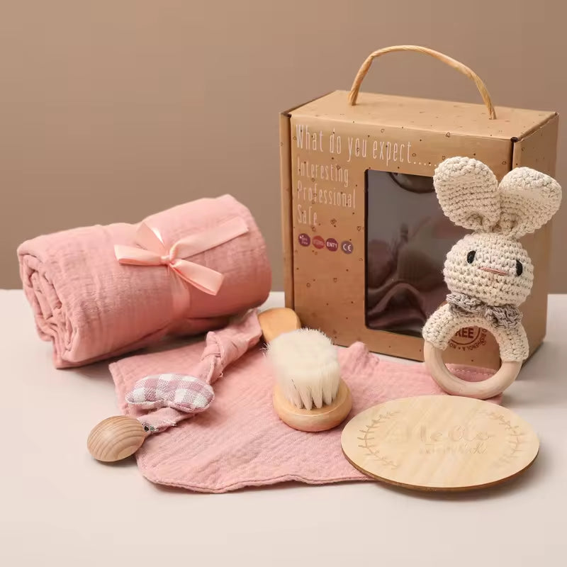 Customized Newborn Baby Wood Silicone Gift Box Crochet Rabbit Fox Elephant Baby Teething Rattle Toys