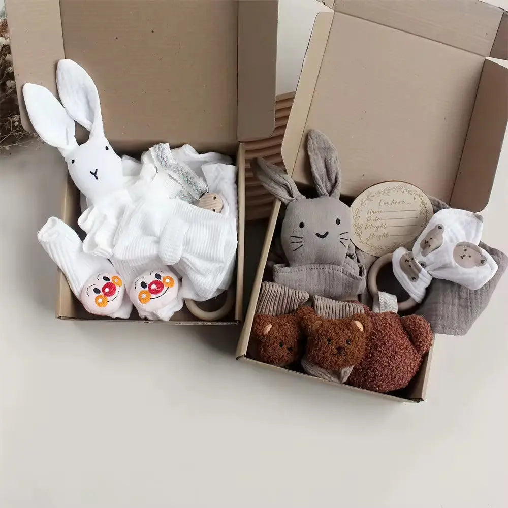 Hot Sale Muslin Baby Animal Head Stuffed Bunny Lion Comforter Toy Wooden Milestone Teether Baby Gift Set