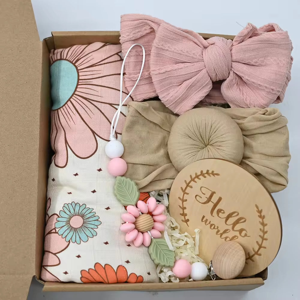 Hot Sale Newborn Shower Gift Box Organic Cotton Silicone Wood Baby Muslin Swaddle Blanket Wrap Set