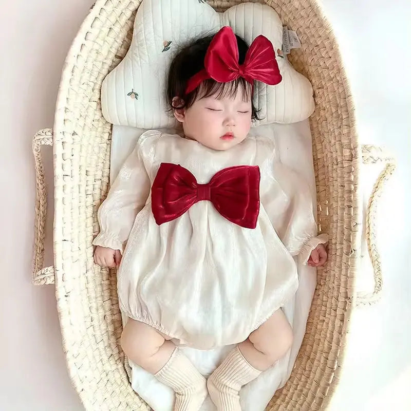 Newborn Baby Girl Festival Gift Gift Box Set Romper Sock Rattle Cute Babies Shower Clothing Set