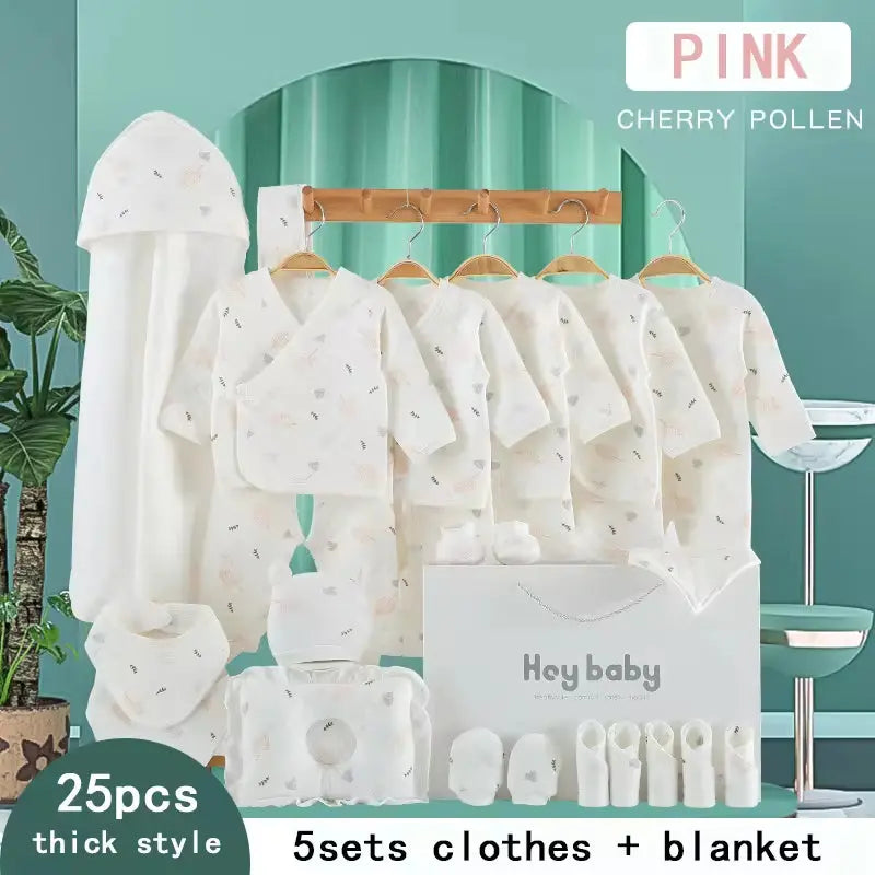 Hot Selling Newborn Cotton Baby Clothing Gift Set with Leaf Pattern