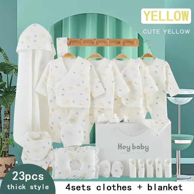 Hot Selling Newborn Cotton Baby Clothing Gift Set with Leaf Pattern